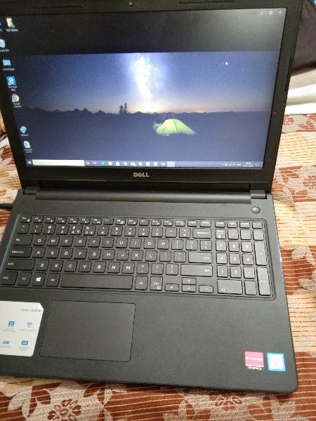 Dell laptop new no use I3 7the generation with graphic