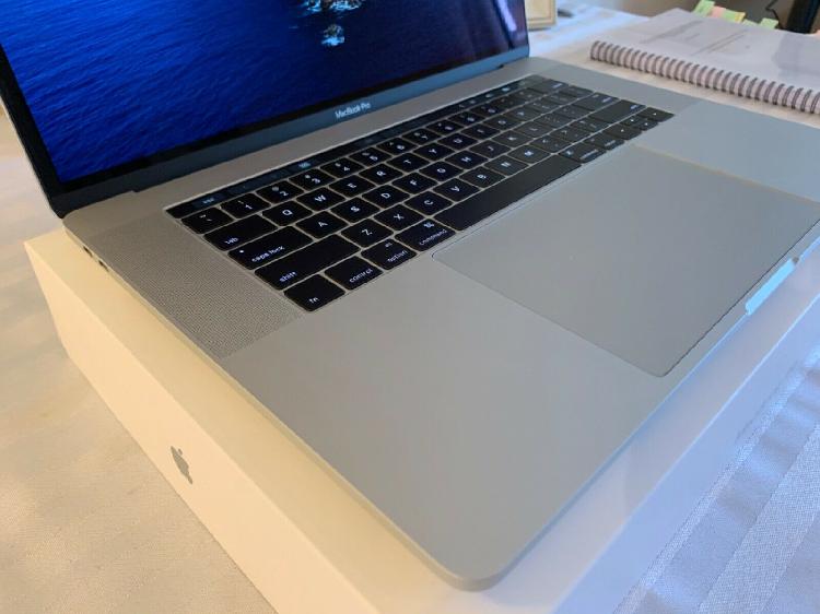 Brand new original Apple MacBook Pro 154 CORE I7 26GHZ 16d