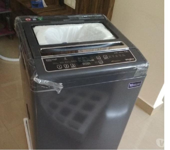 Whirlpool Fully automatic 7 kg top load. rarely used under w