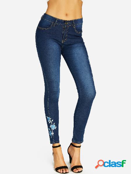 Blue Side Pockets Embroidered Middle-waisted Jeans
