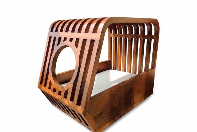 Innovative Wood Art Pet Furniture
