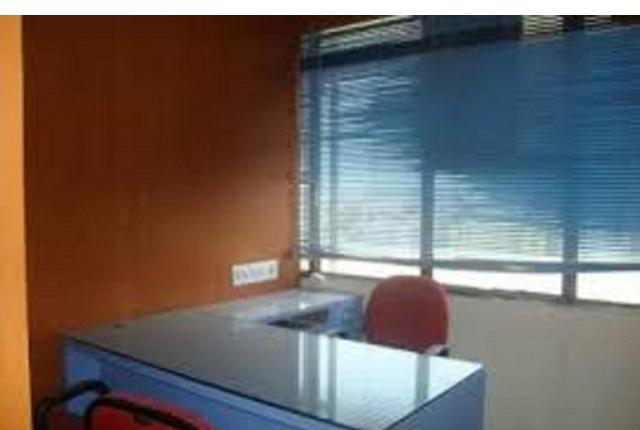 Offices available on lease in Magarpatta city and Amanora