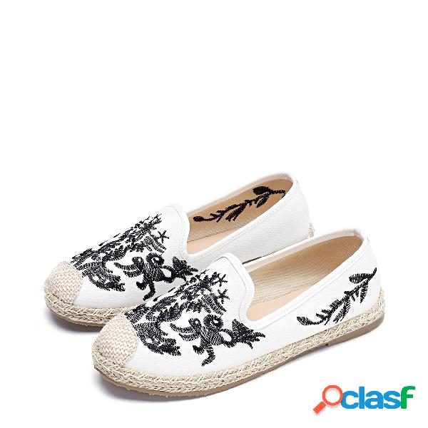 White Embroidery Design Canvas Flats