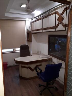 715 sq ft furnished office in Krishna on A J C Bose rd on Re