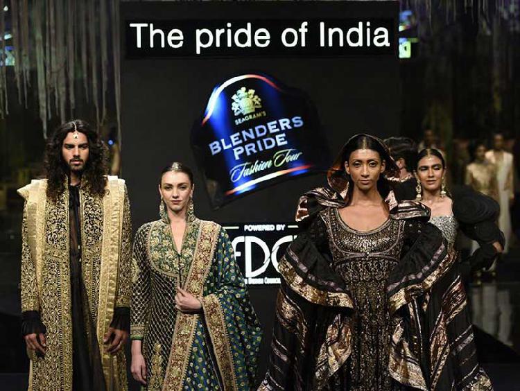 Stay Updated With Blenders Pride Fashion Tour Looks!