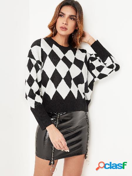 White & Black Diamond Check Long Sleeves Sweater