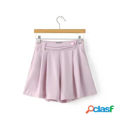 Middle Waist Pleated Hem Shorts