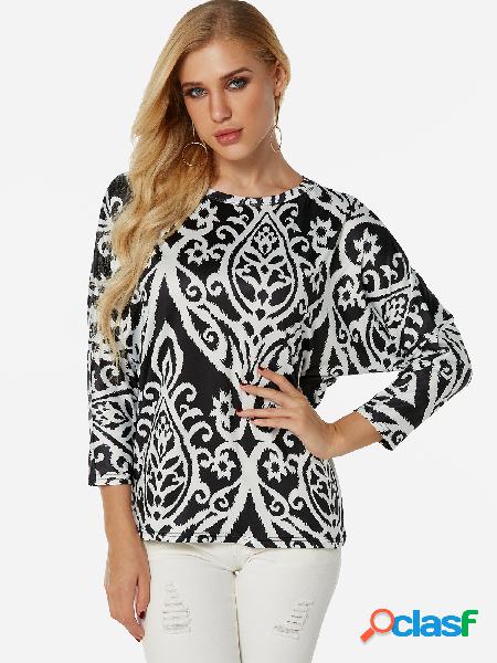 Black Random Floral Print Round Neck Bat Sleeves T-shirt