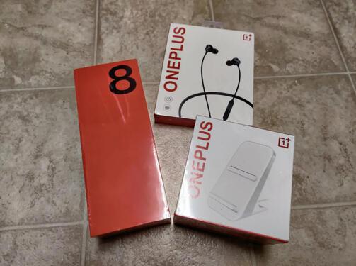 Brand new Oneplus 8 pro with complete accessories for sale