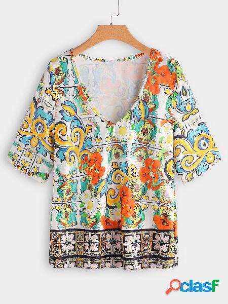 Green Random Floral Print V-neck Half Sleeves T-shirt
