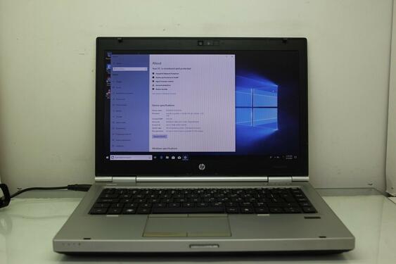 HP Elitebook p Laptop i7 27GHz 8GB 500GB