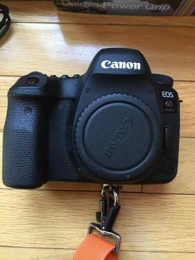 Canon EOS 6D Mark II 262MP Digial SLR Camera Low Shutte