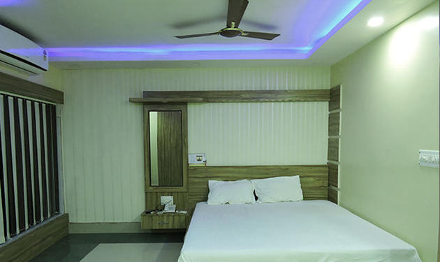 Hotel Rooms in Hooghly