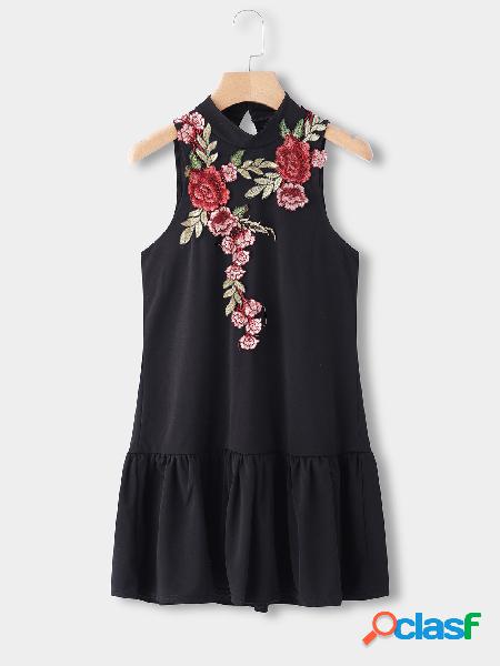 Black Random Embroidery Button Keyhole Design Sleeveless