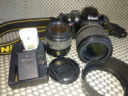 Nikon D working good condition with bag