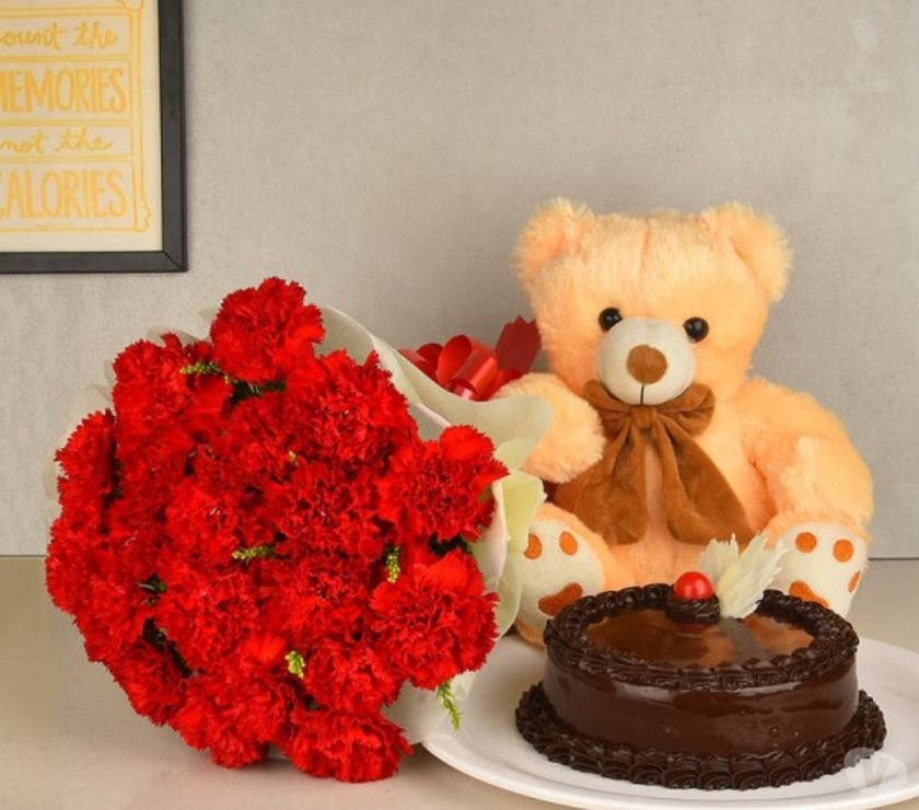 Quick Order Birthday Gifts For Women from MyFlowerTree Goa