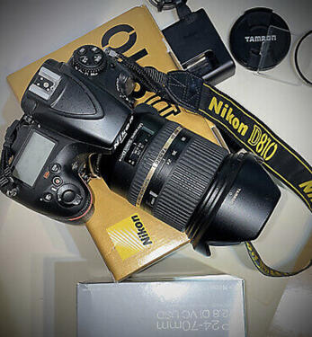 Nikon D810 Digital SLR FX Camera PLUS Tamron mm